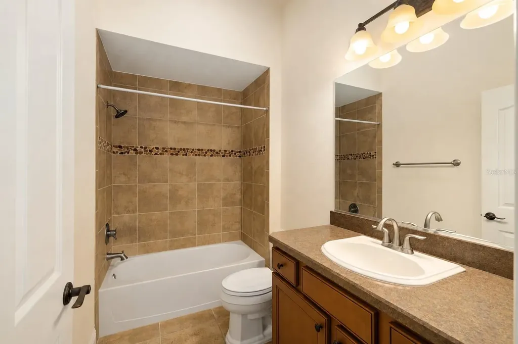 2033 Salmon Way The Villages FL 32162
