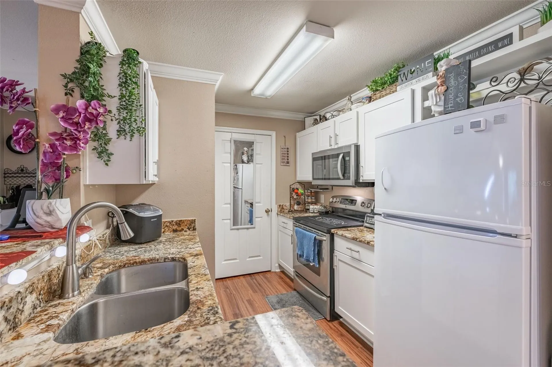 18439 Bridle Club Drive Tampa FL 33647