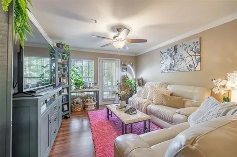 18439 Bridle Club Drive Tampa FL 33647
