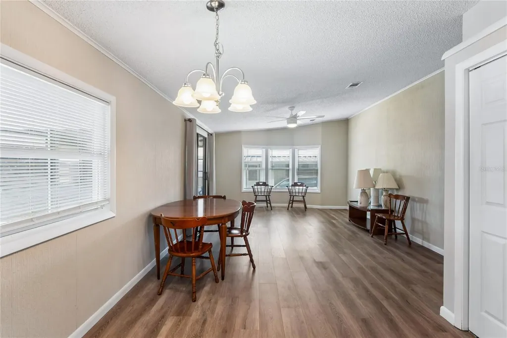 37537 Pinata Avenue Zephyrhills FL 33541
