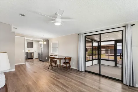 37537 Pinata Avenue Zephyrhills FL 33541