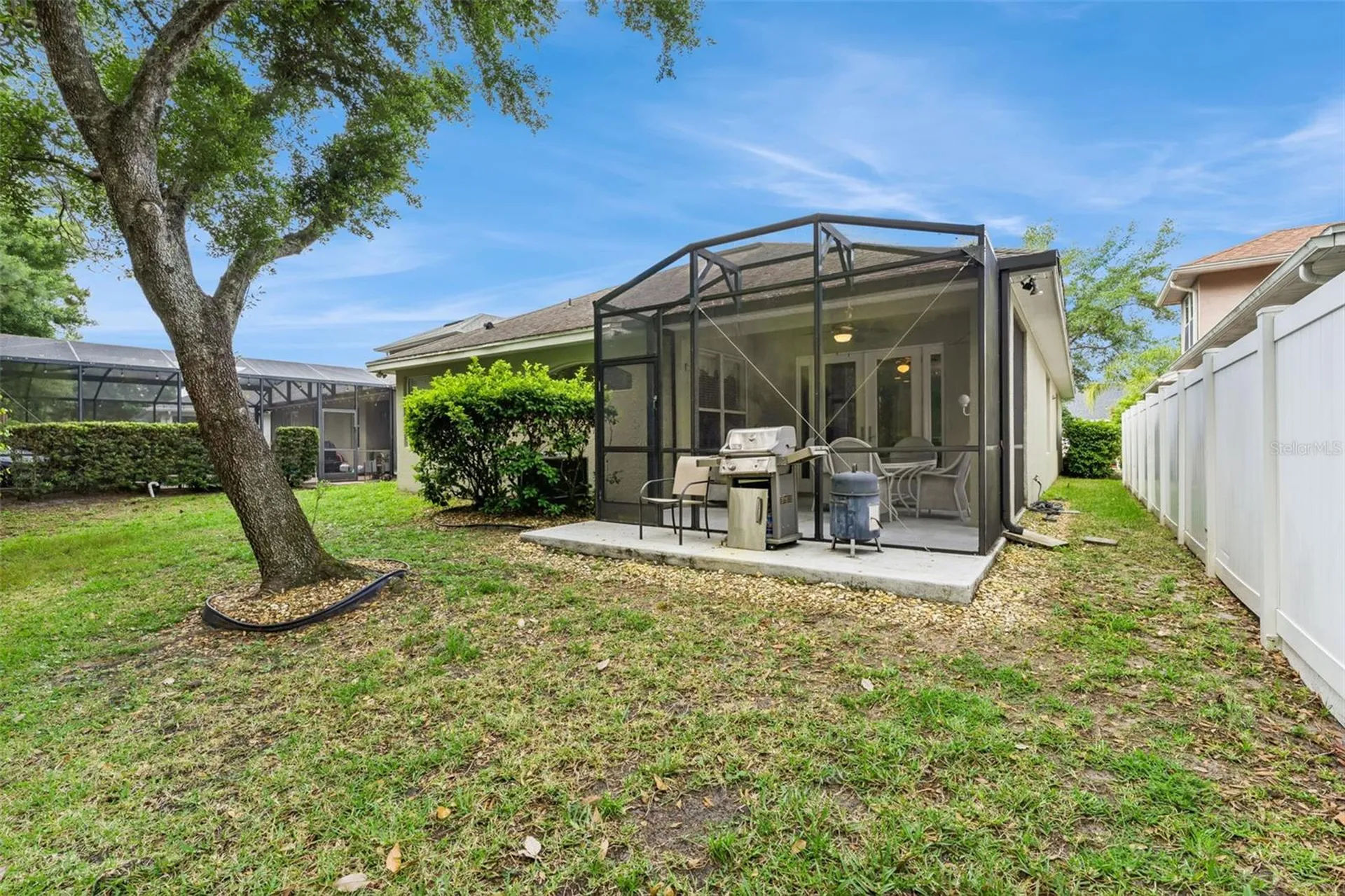 9885 Leland Drive Orlando FL 32827