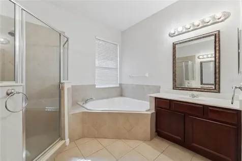 9885 Leland Drive Orlando FL 32827