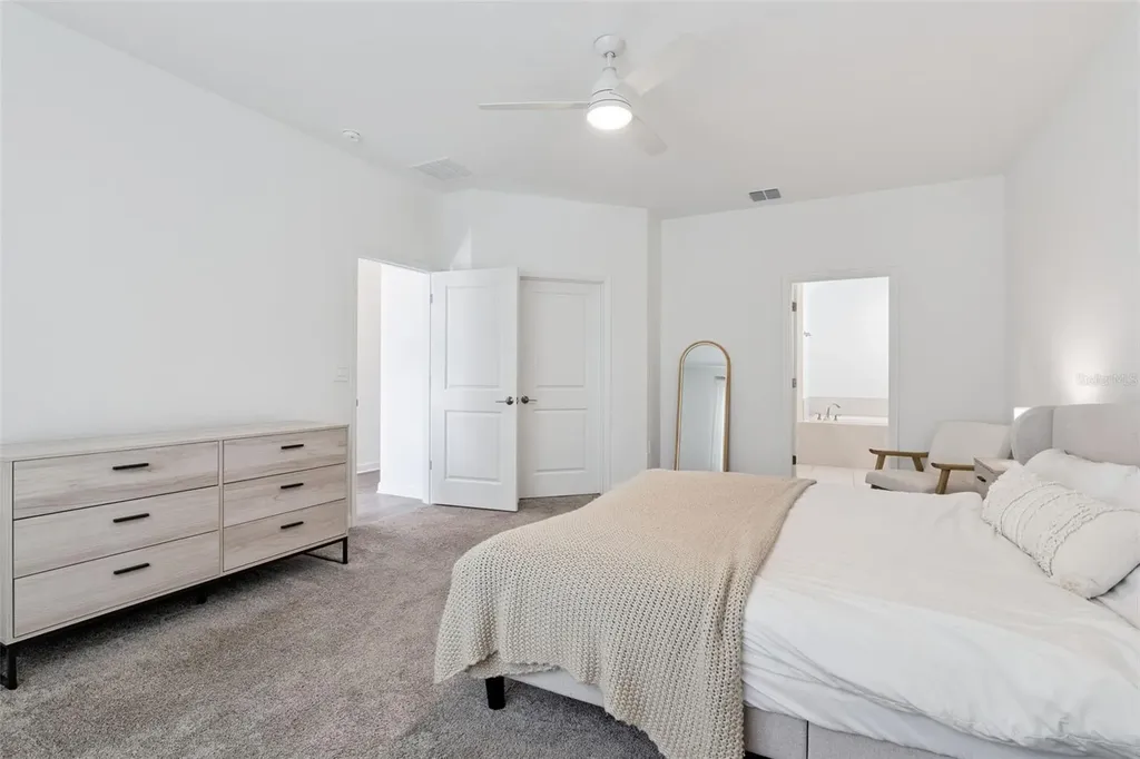 9787 Introduction Way Orlando FL 32832