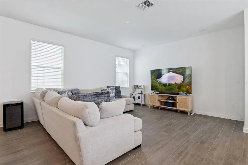 9787 Introduction Way Orlando FL 32832