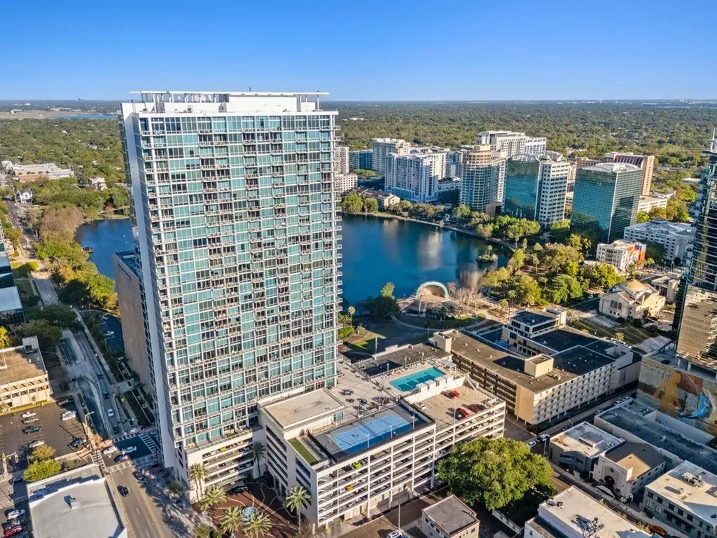 150 E Robinson Street Orlando FL 32801