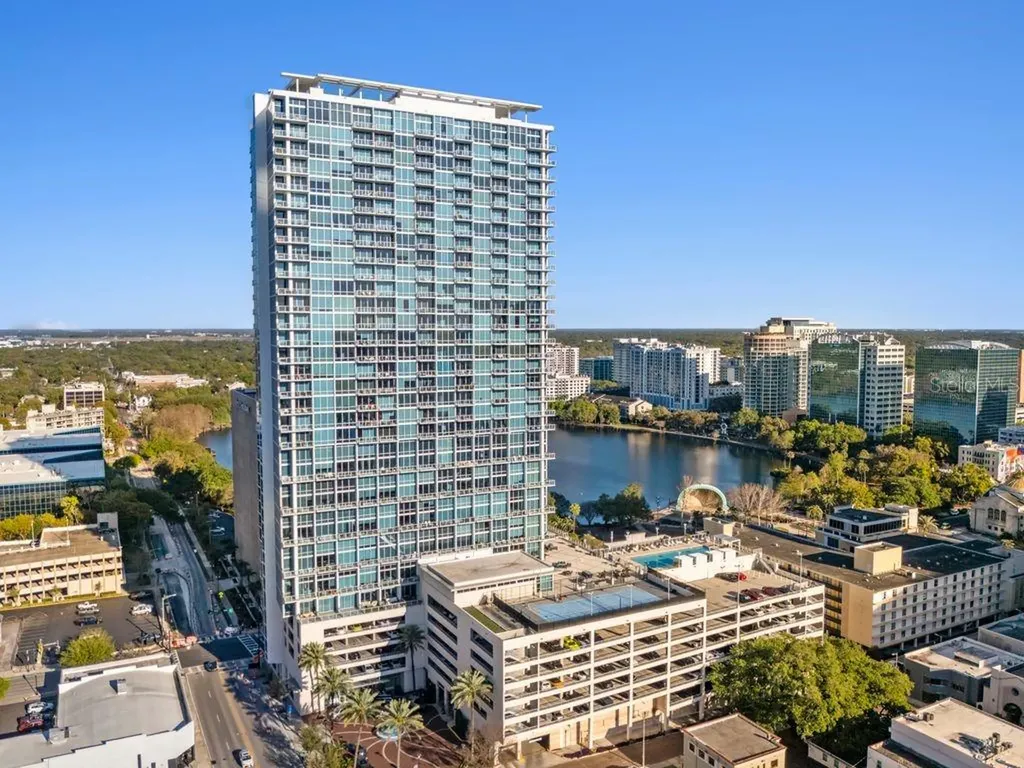 150 E Robinson Street Orlando FL 32801