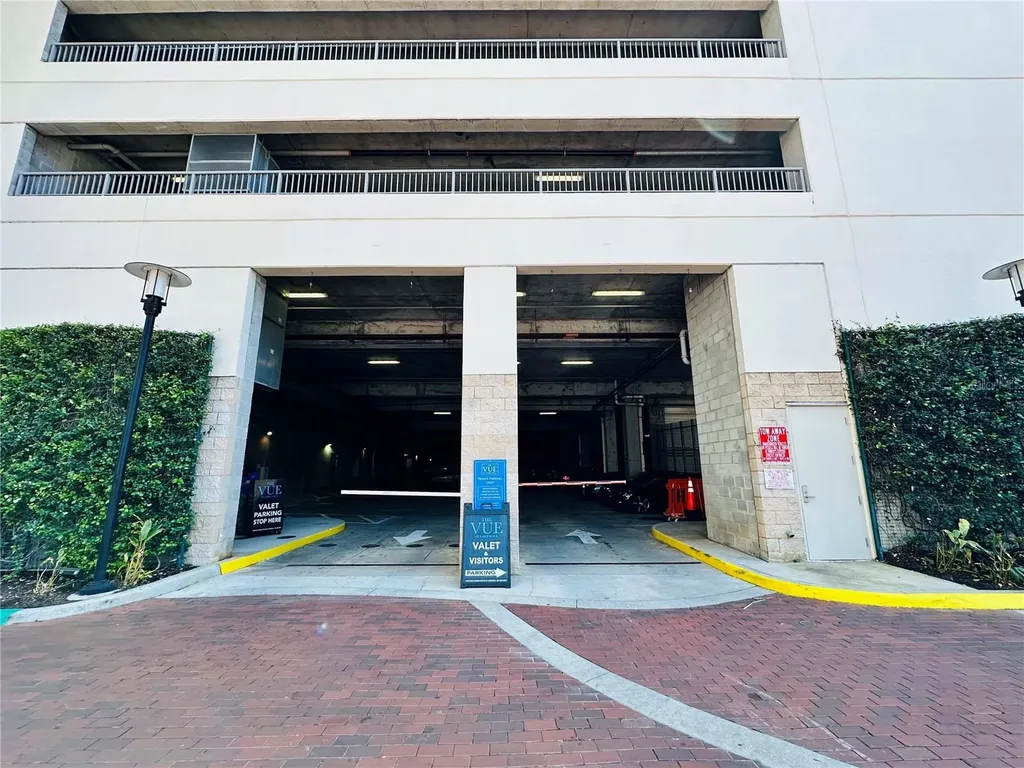 150 E Robinson Street Orlando FL 32801