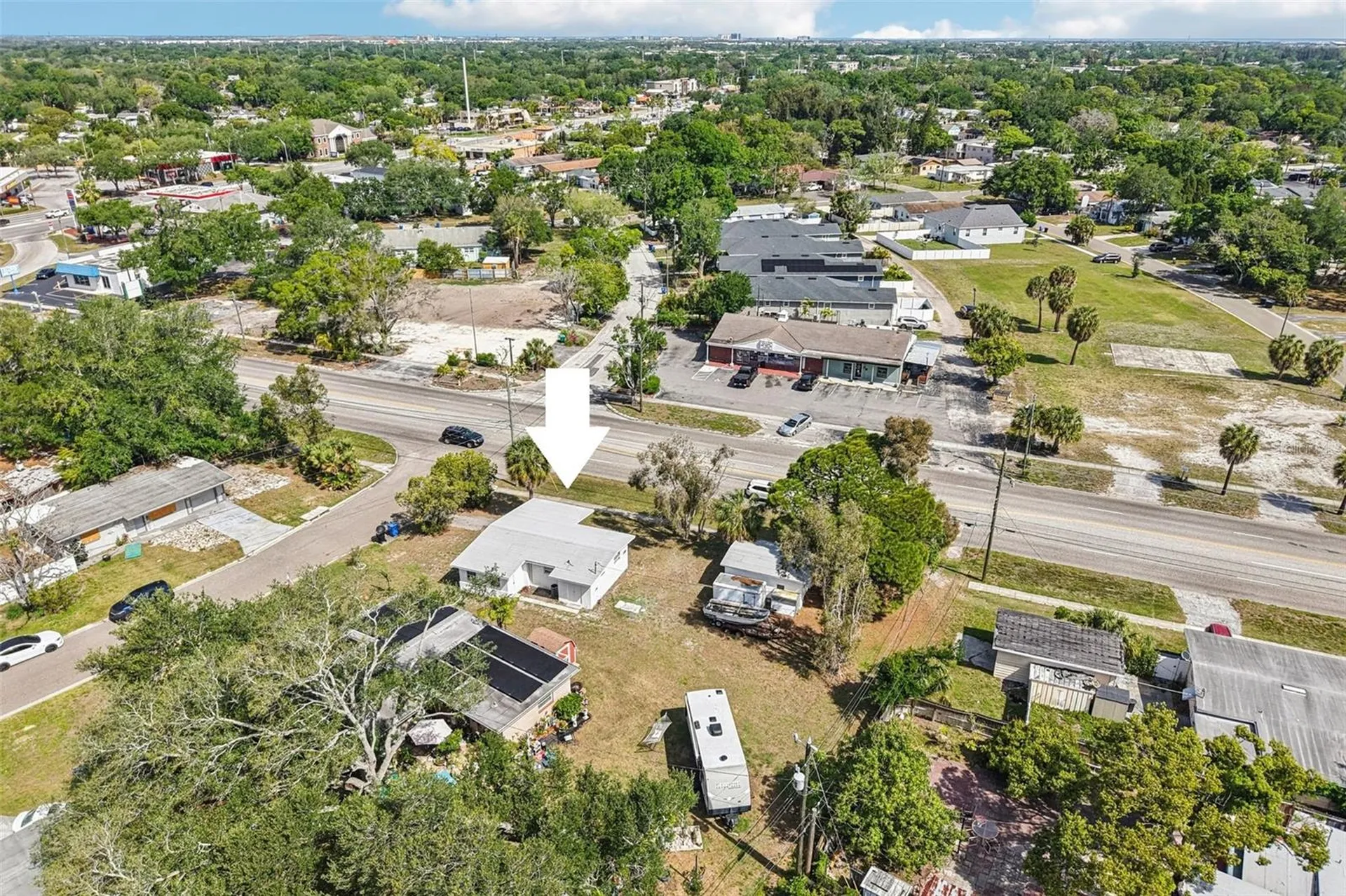 225 SE Jefferson Circle N St Petersburg FL 33703