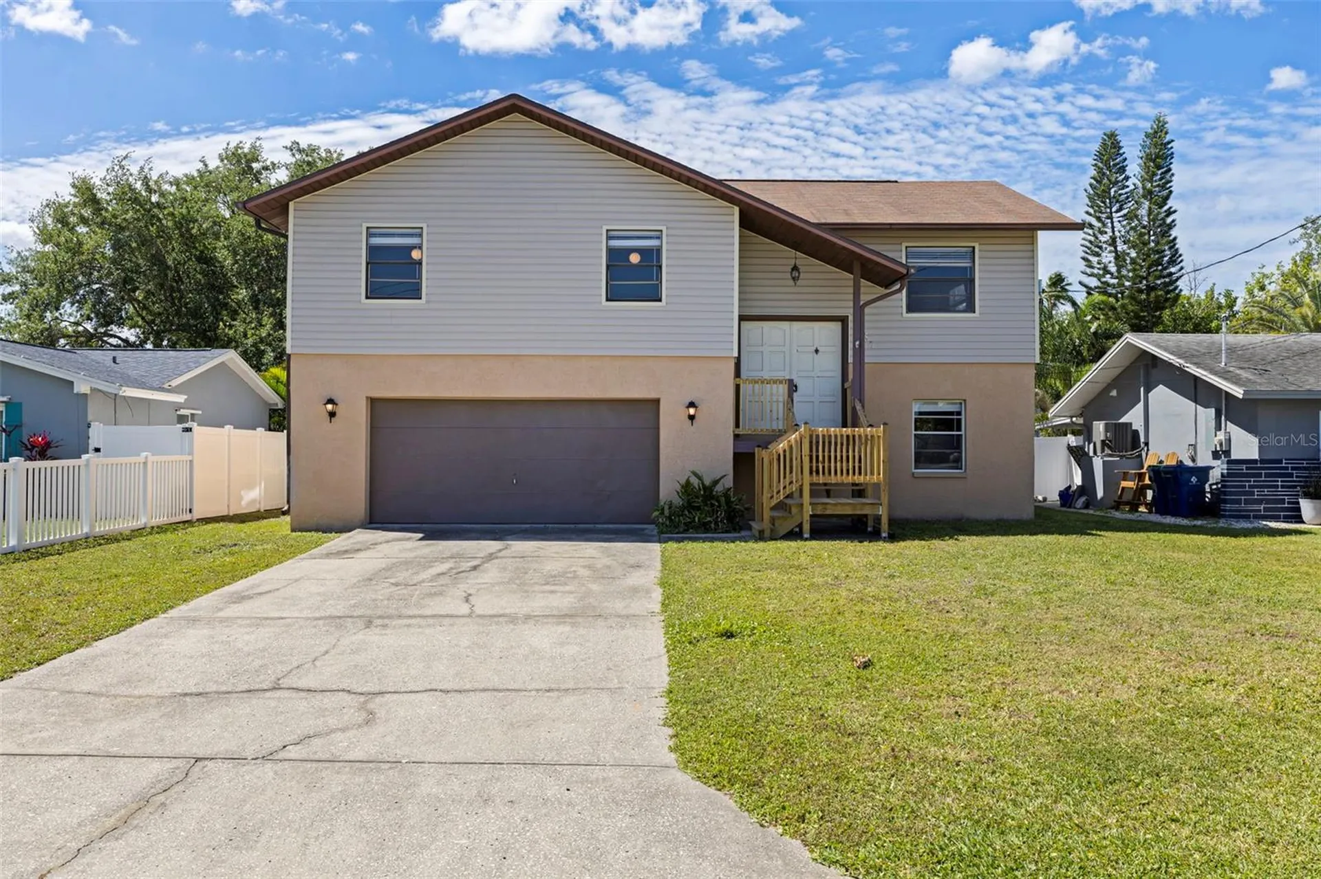 334 Crosswinds Drive Palm Harbor FL 34683