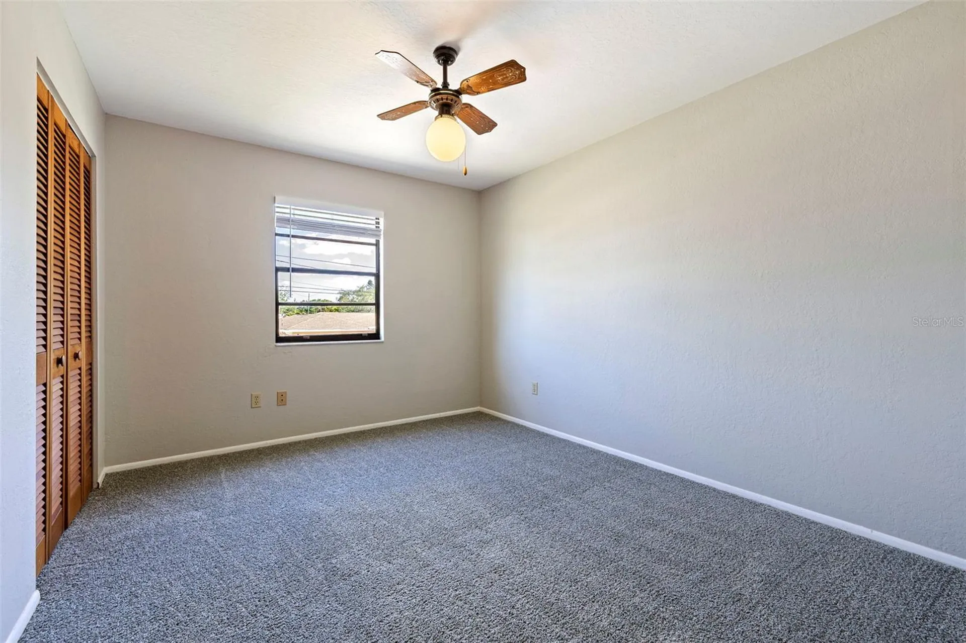 334 Crosswinds Drive Palm Harbor FL 34683