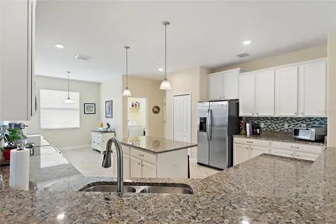 1311 Gleneagles Lane Davenport FL 33896