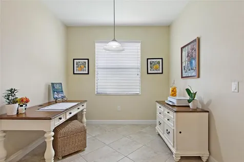 1311 Gleneagles Lane Davenport FL 33896