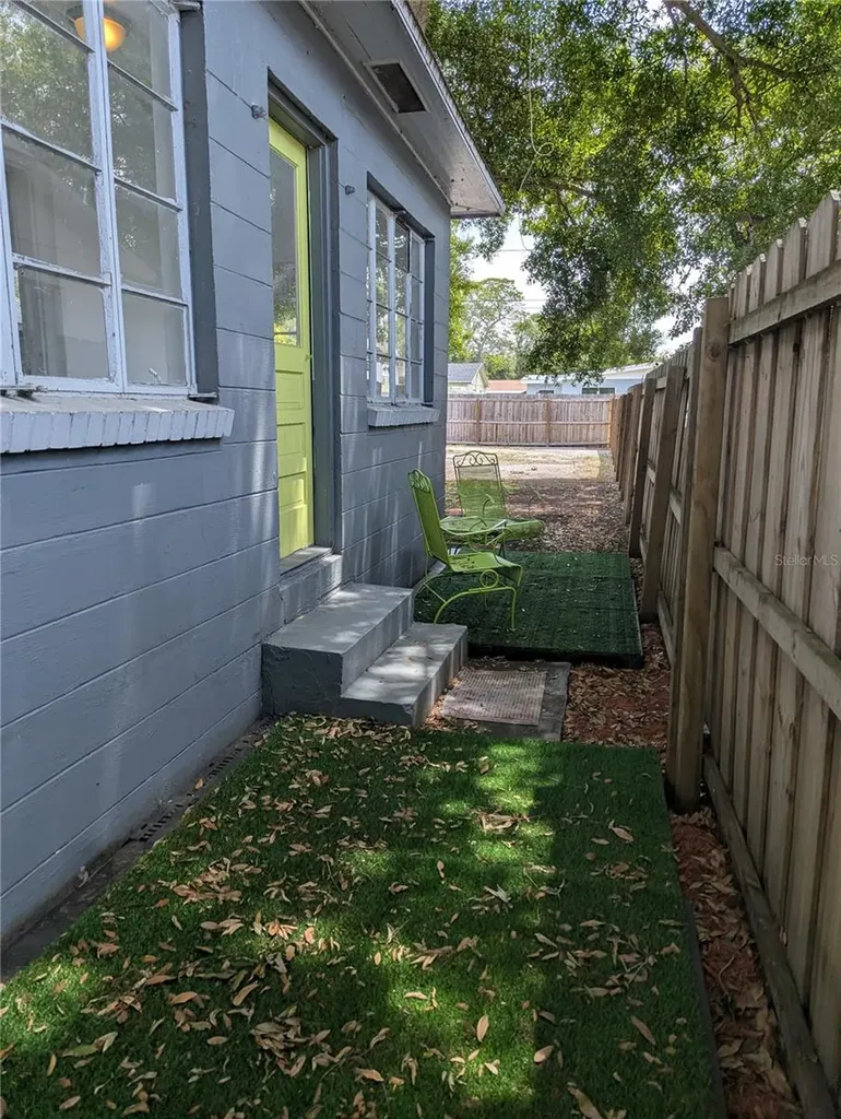3834 Dr Martin Luther King Jr Street S St Petersburg FL 33705