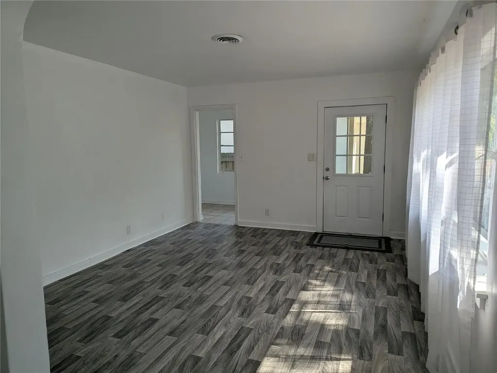 3834 Dr Martin Luther King Jr Street S St Petersburg FL 33705