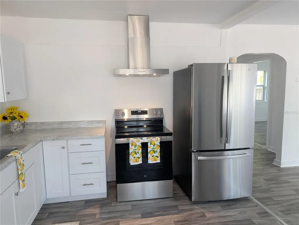 3834 Dr Martin Luther King Jr Street S St Petersburg FL 33705