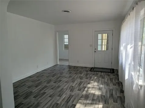 3834 Dr Martin Luther King Jr Street S St Petersburg FL 33705