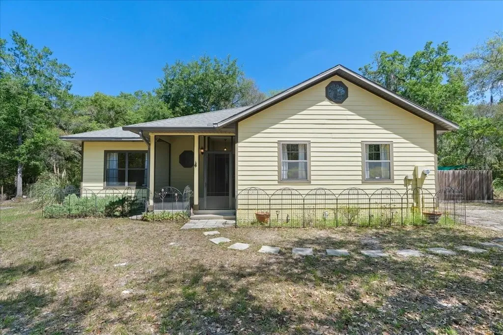 124 Mandarin Lake Road Melrose FL 32666