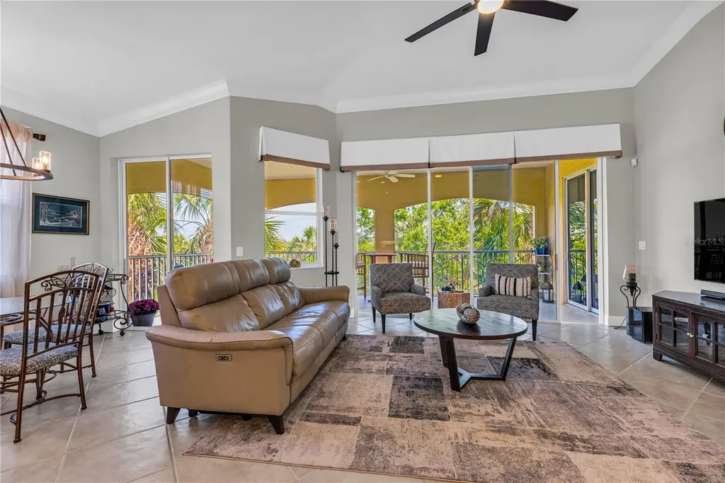 927 River Basin Court Bradenton FL 34212