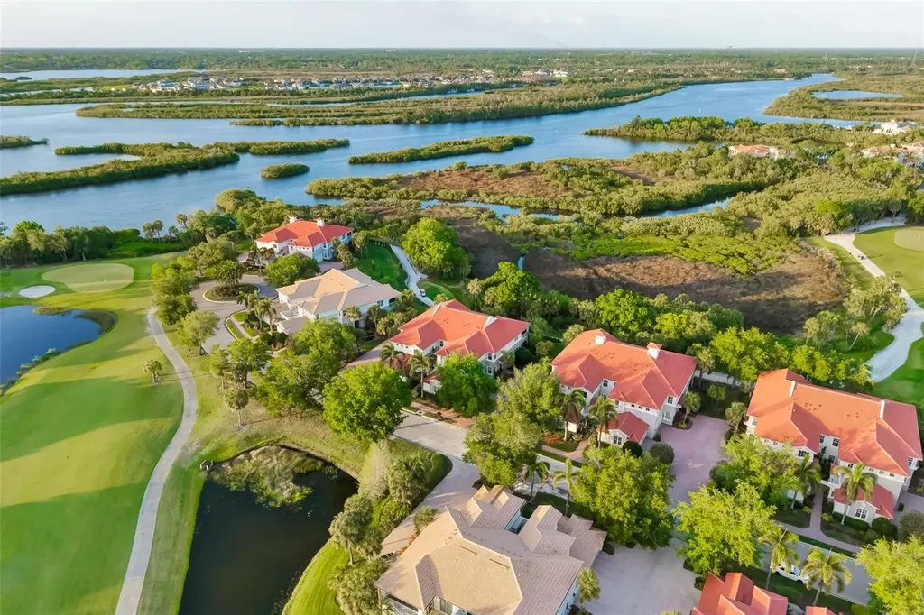 927 River Basin Court Bradenton FL 34212
