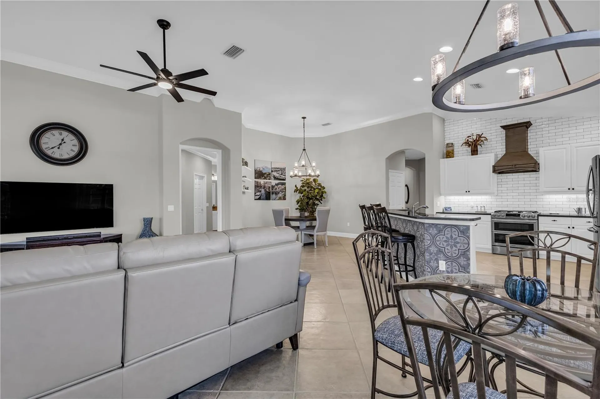 927 River Basin Court Bradenton FL 34212