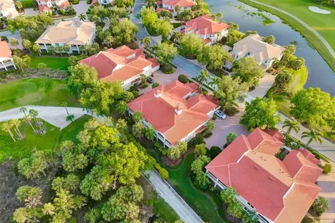 927 River Basin Court Bradenton FL 34212