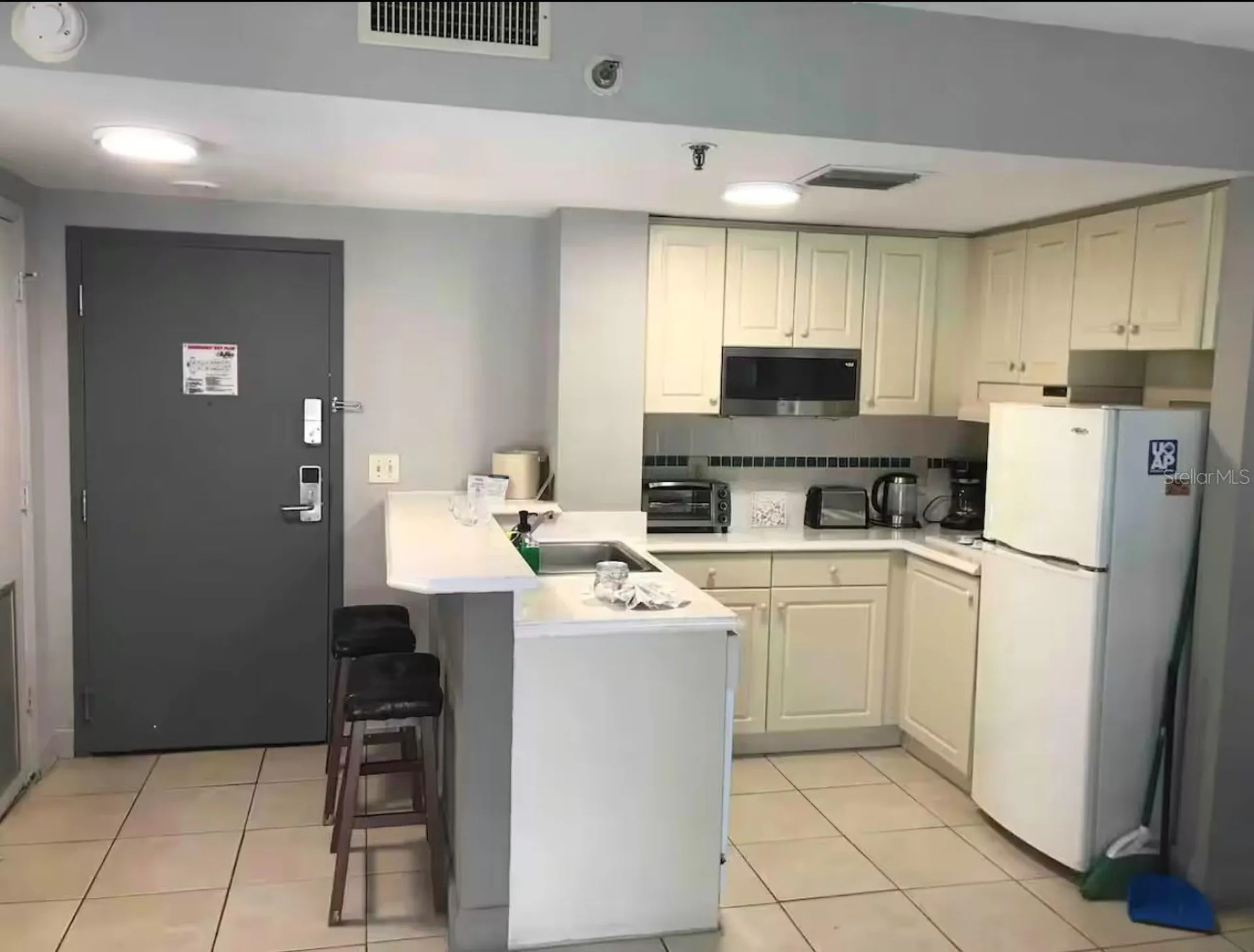 6165 Carrier Drive Orlando FL 32819