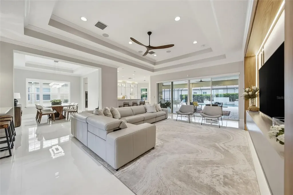 2420 Coco Palm Circle Wesley Chapel FL 33543
