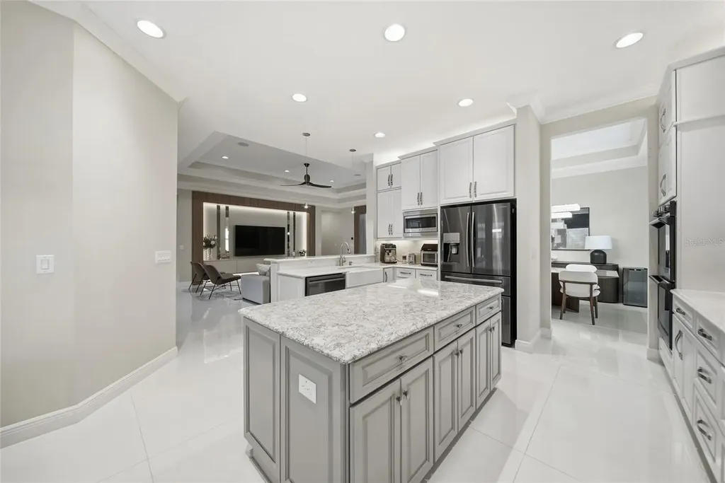 2420 Coco Palm Circle Wesley Chapel FL 33543