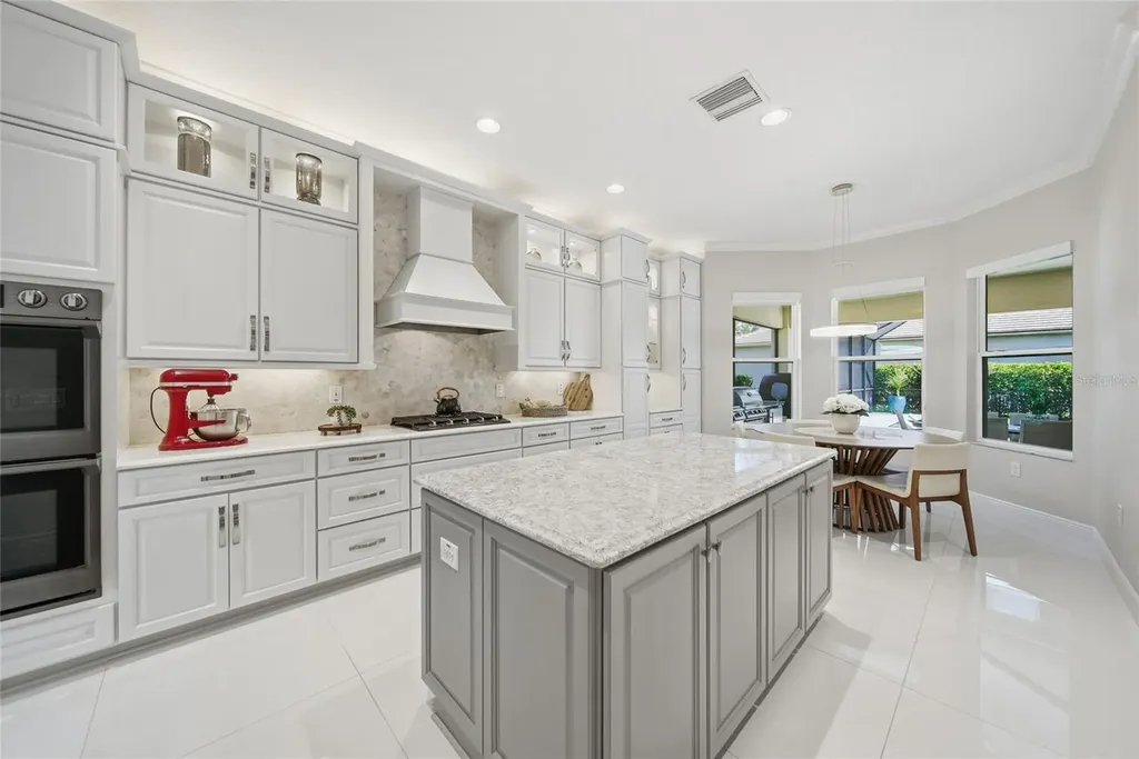 2420 Coco Palm Circle Wesley Chapel FL 33543