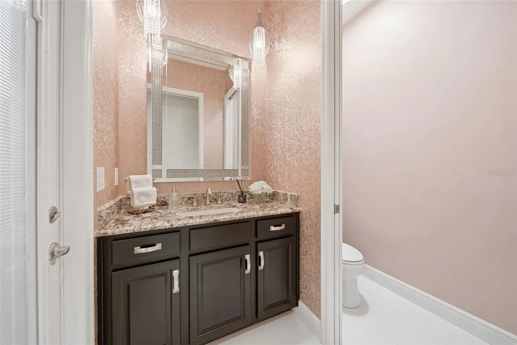 2420 Coco Palm Circle Wesley Chapel FL 33543