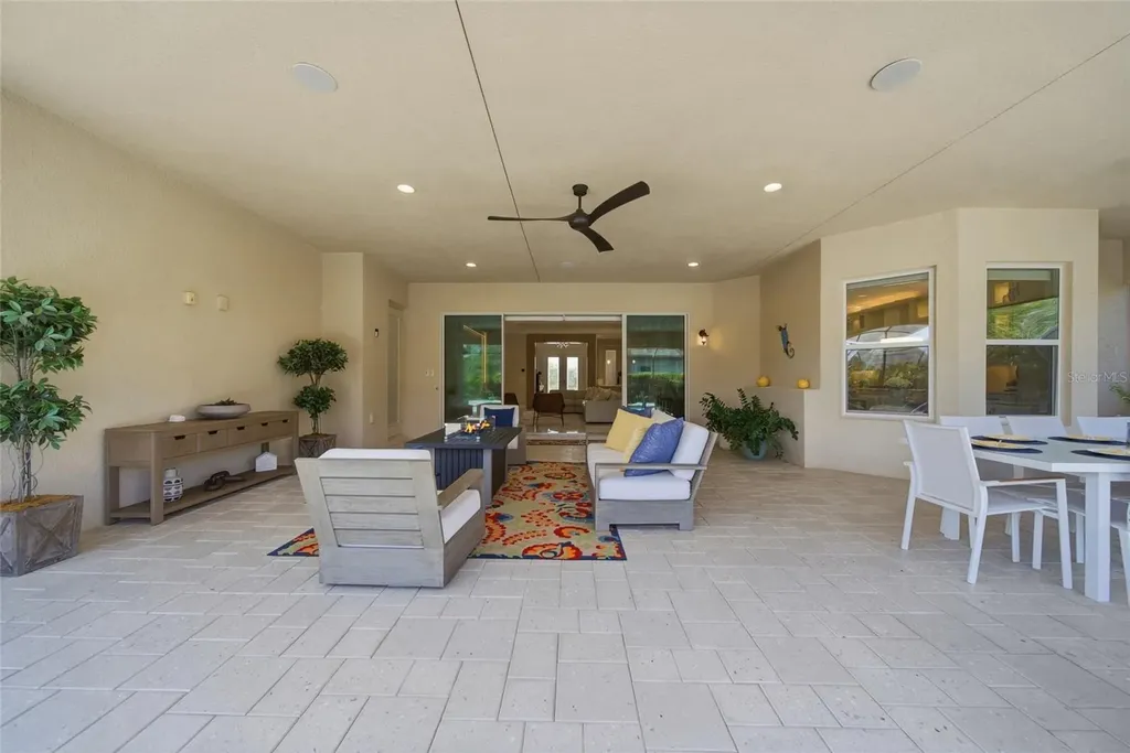 2420 Coco Palm Circle Wesley Chapel FL 33543