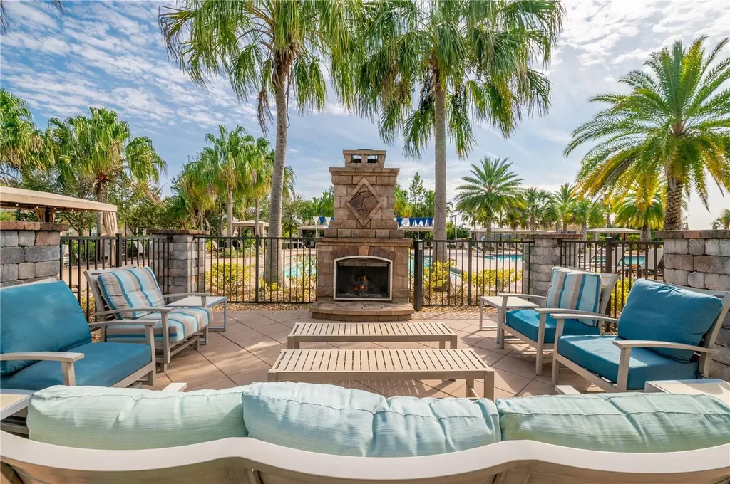 2420 Coco Palm Circle Wesley Chapel FL 33543