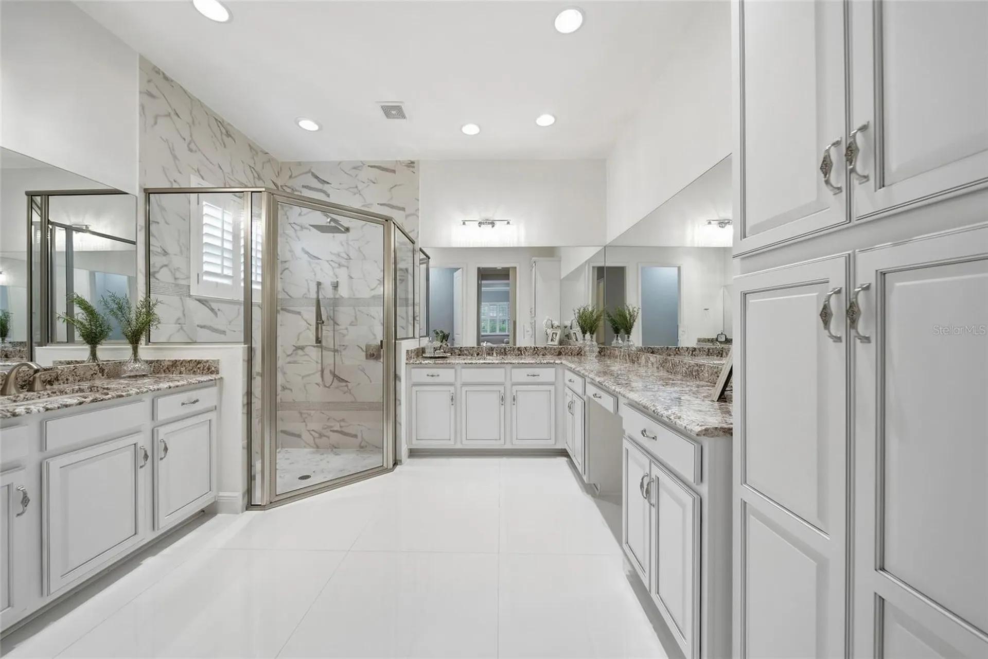 2420 Coco Palm Circle Wesley Chapel FL 33543