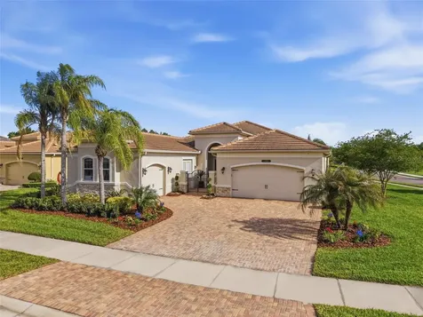 2420 Coco Palm Circle Wesley Chapel FL 33543