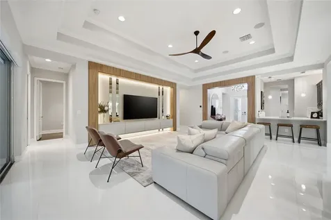 2420 Coco Palm Circle Wesley Chapel FL 33543