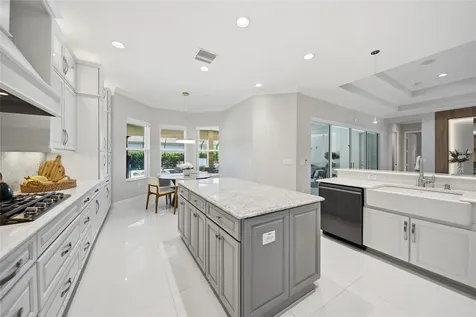 2420 Coco Palm Circle Wesley Chapel FL 33543