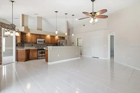 7015 Pleasant Hill Road Bradenton FL 34203