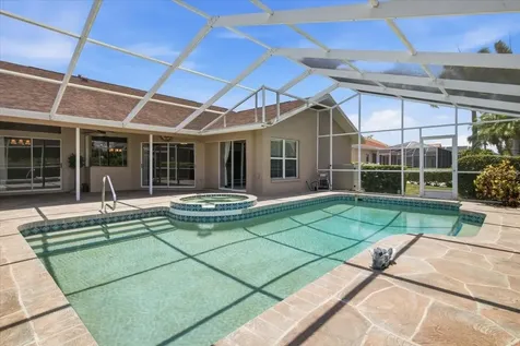 7015 Pleasant Hill Road Bradenton FL 34203
