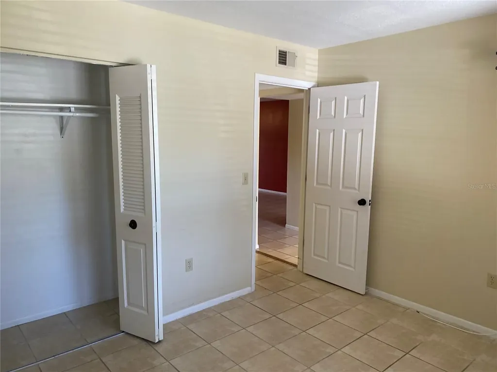 435 30th Avenue W Bradenton FL 34205