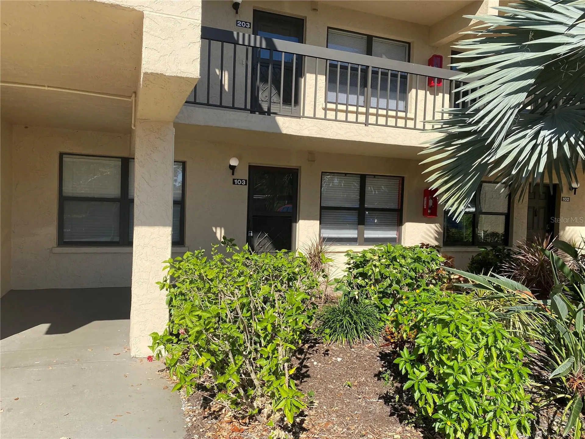 435 30th Avenue W Bradenton FL 34205
