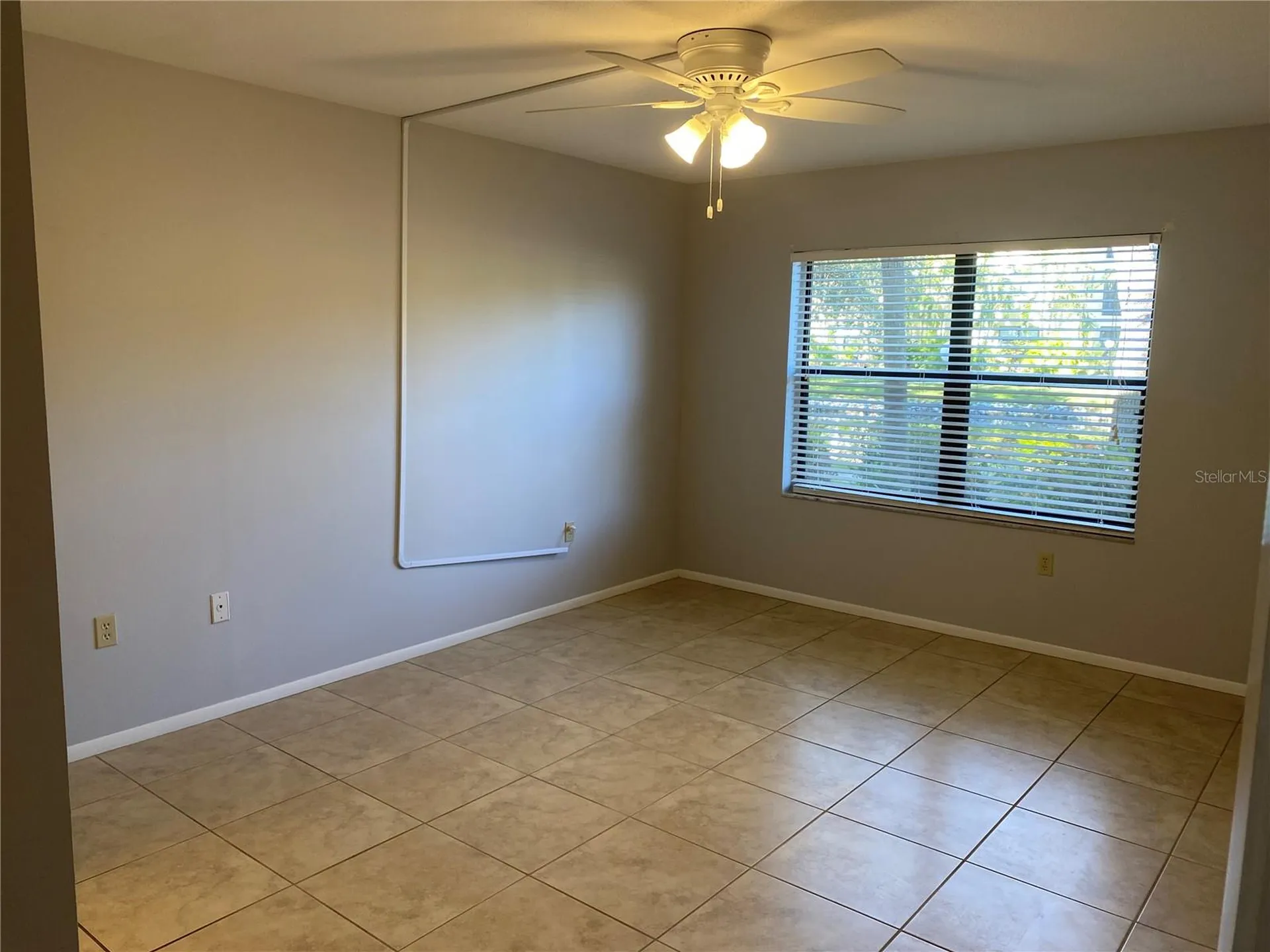 435 30th Avenue W Bradenton FL 34205