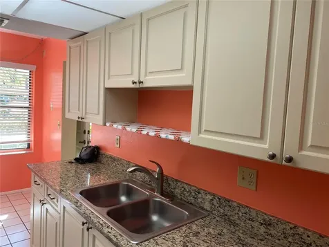 435 30th Avenue W Bradenton FL 34205