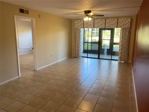 435 30th Avenue W Bradenton FL 34205