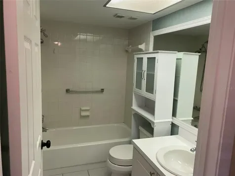 435 30th Avenue W Bradenton FL 34205
