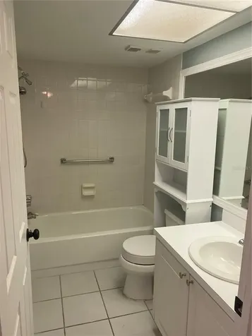 435 30th Avenue W Bradenton FL 34205