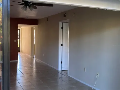 435 30th Avenue W Bradenton FL 34205