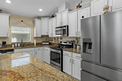 18334 Waydale Loop Hudson FL 34667