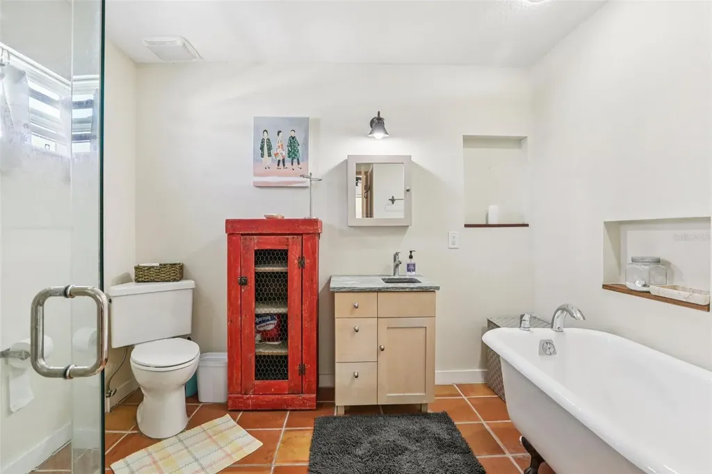 23 80th Avenue Treasure Island FL 33706