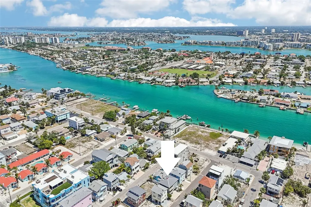 23 80th Avenue Treasure Island FL 33706